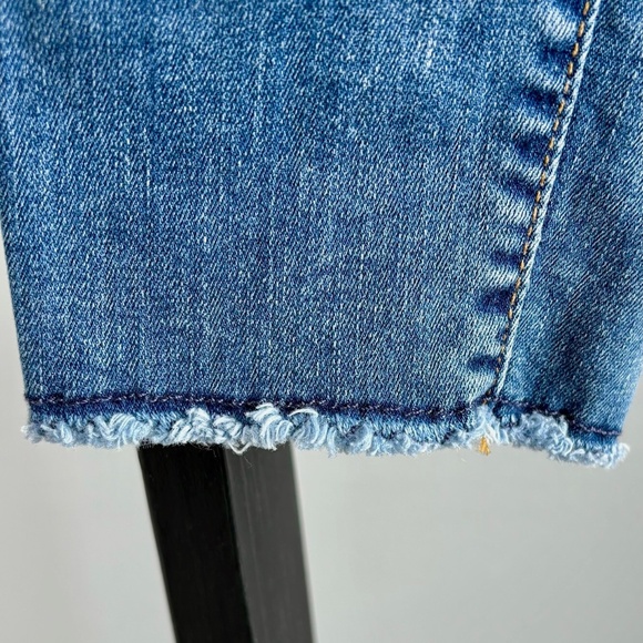 GAP Mid-Tone Blue Favorite Jegging Raw Hem Skinny Jeans – Size 29 / 8P - Picture 3 of 4